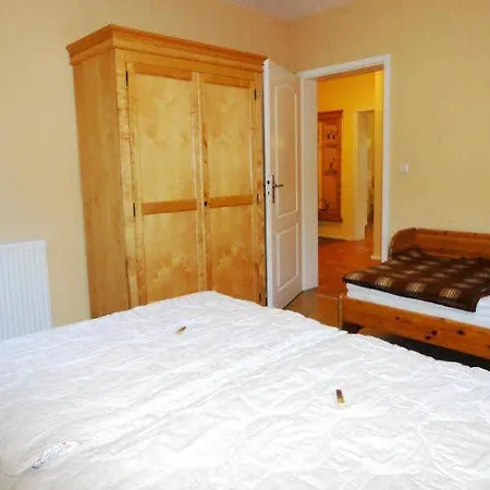 Hinter Dem Rathaus - Haus Ostseekrabbe Apartment Graal-Mueritz