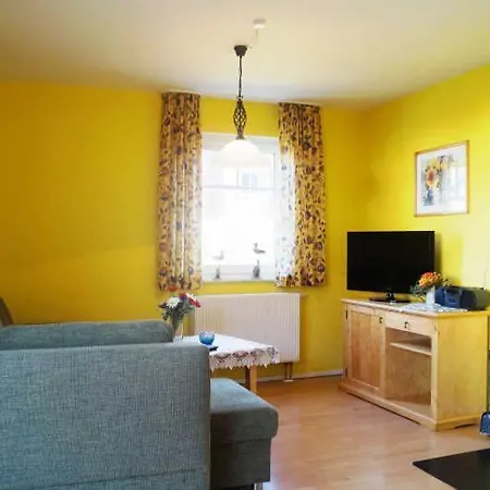 Hinter Dem Rathaus - Haus Ostseekrabbe Apartment Graal-Mueritz