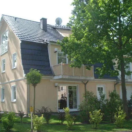 Apartment Hinter Dem Rathaus - Haus Ostseekrabbe Graal-Mueritz